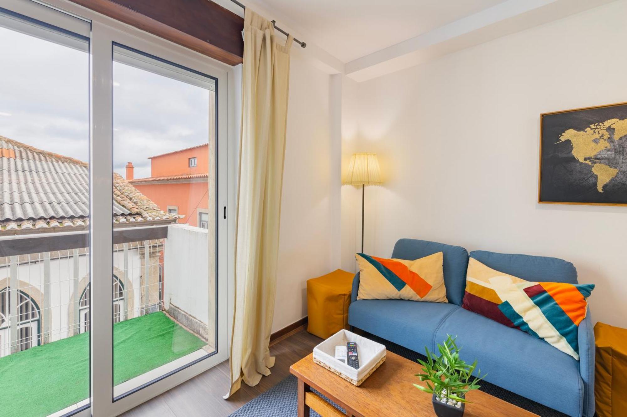 Cosy Remodeled Apartment In The City Center Fundão Buitenkant foto