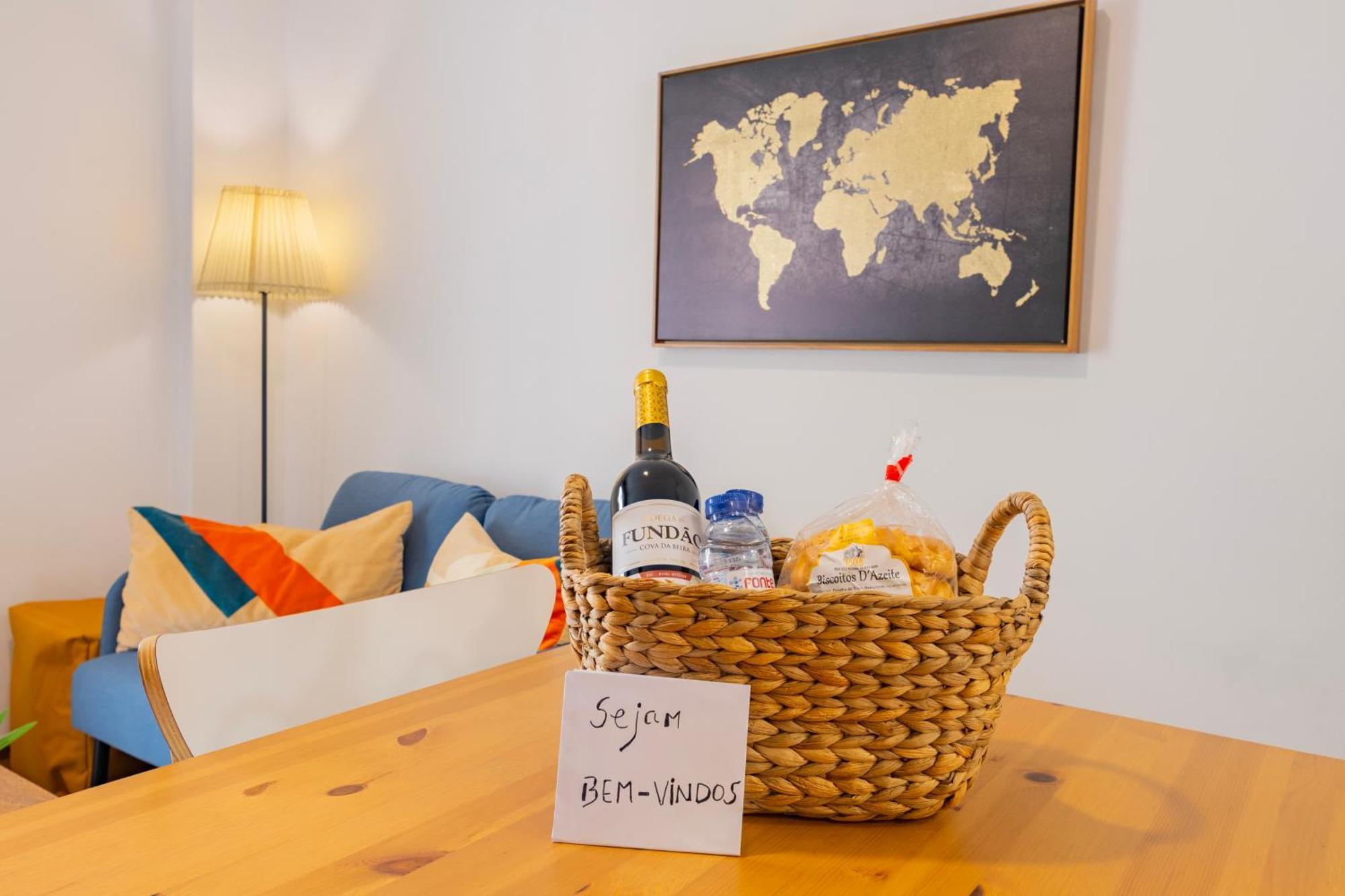 Cosy Remodeled Apartment In The City Center Fundão Buitenkant foto